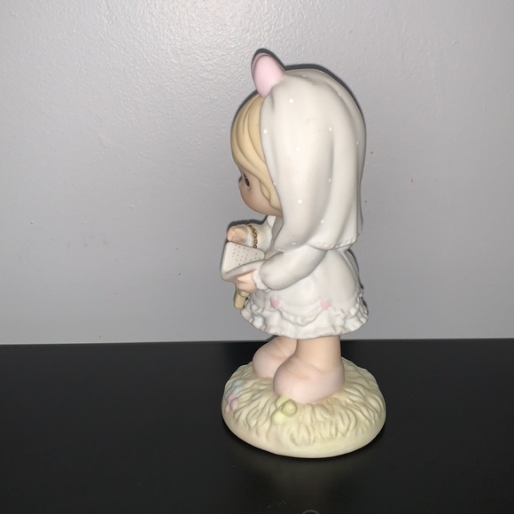 Precious moments first communion - Picture 3 of 5